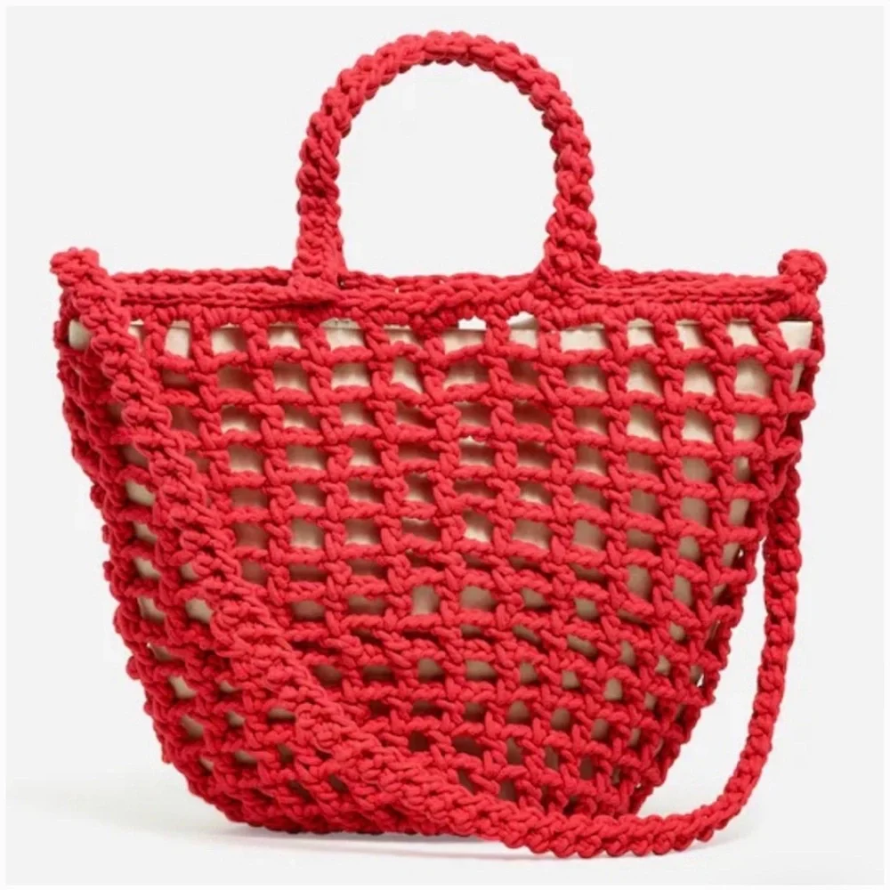 Madewell The Crocheted Crossbody Tote Shoulder Bag in Bright Poppy Red - Picture 1 of 12